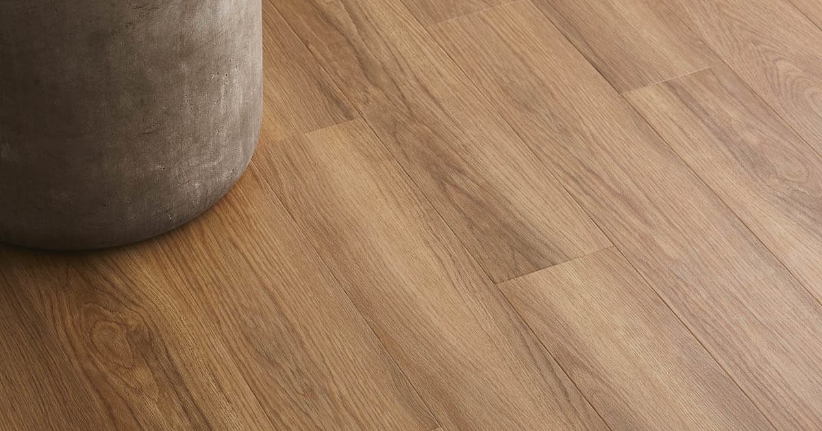 Honey Oak | SX5W2504 | Amtico Access Loose Lay Vinyl